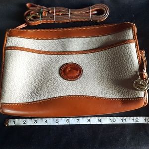 vintage Dooney and Bourke crossbody purse